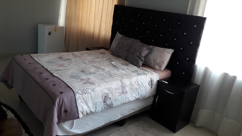 Jessma Bed And Breakfast Walvis Bay Bagian luar foto