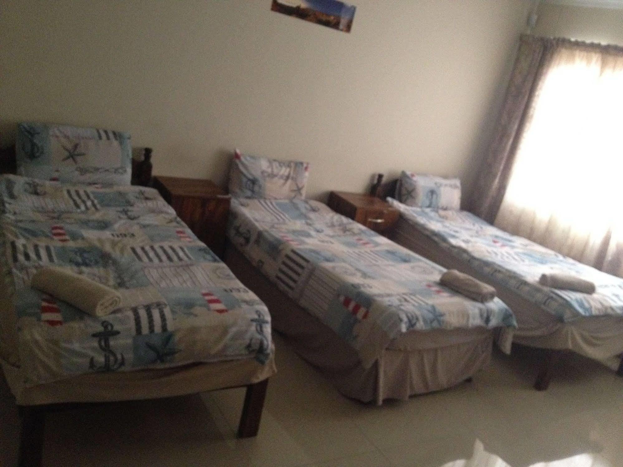 Jessma Bed And Breakfast Walvis Bay Bagian luar foto