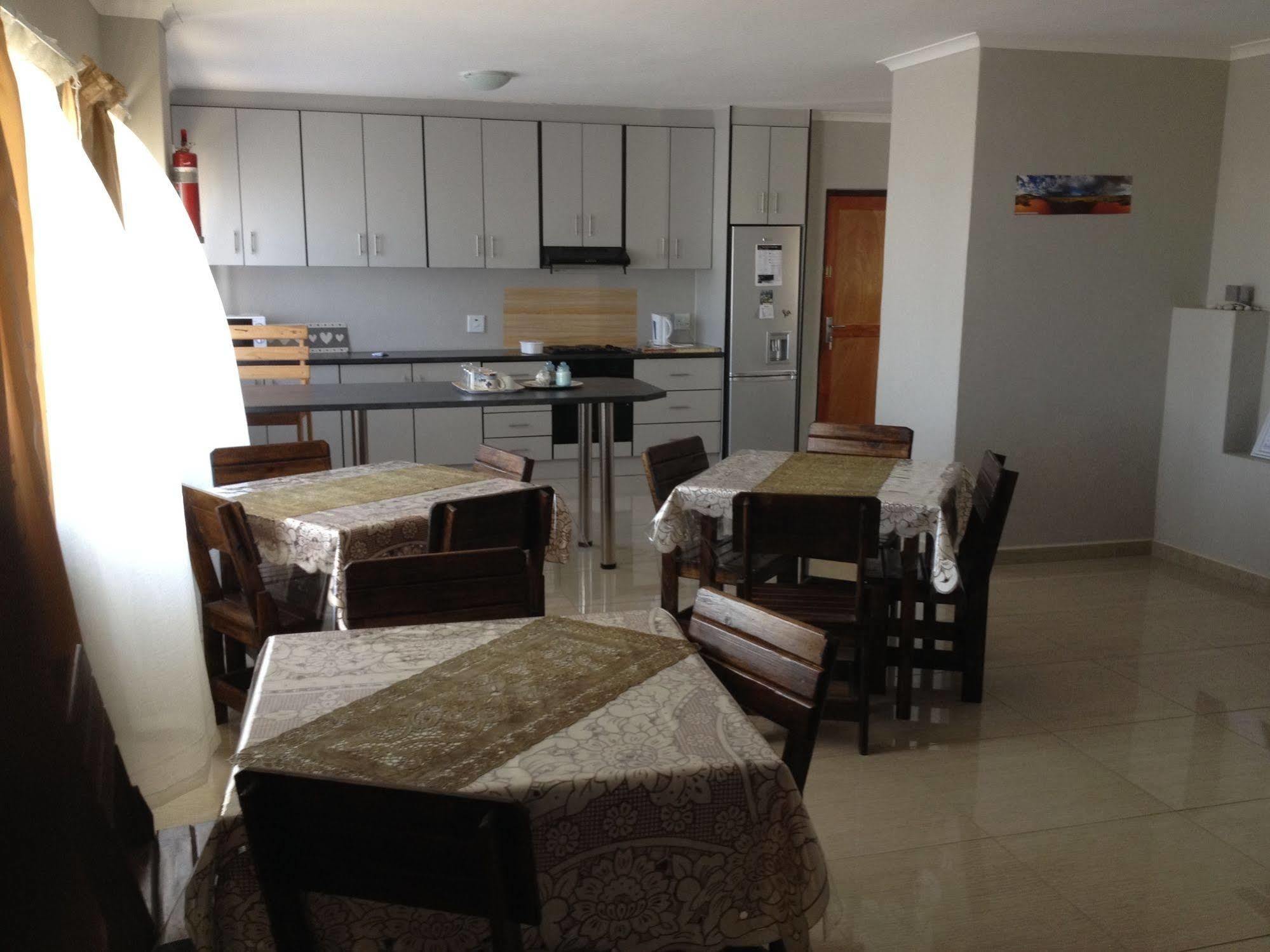Jessma Bed And Breakfast Walvis Bay Bagian luar foto